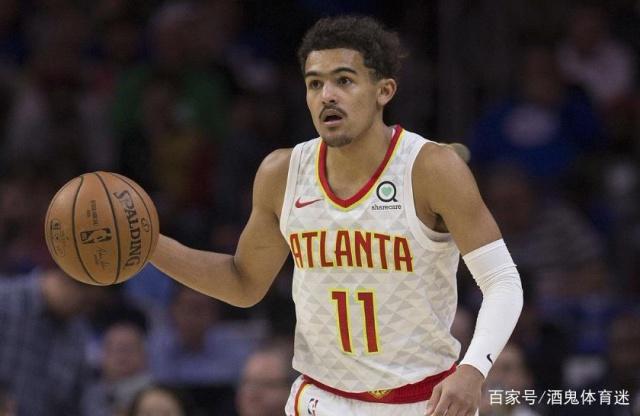 迫使她打出 迫使她打出