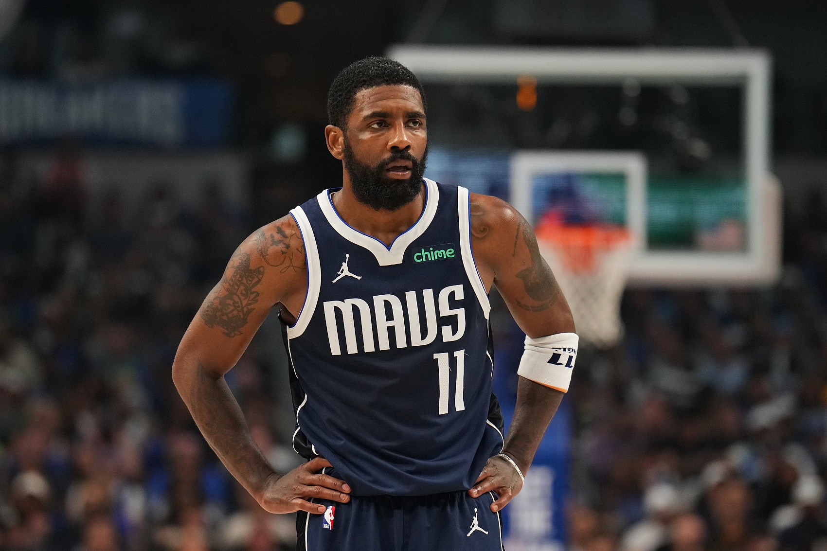 彼此之间太 彼此之间太