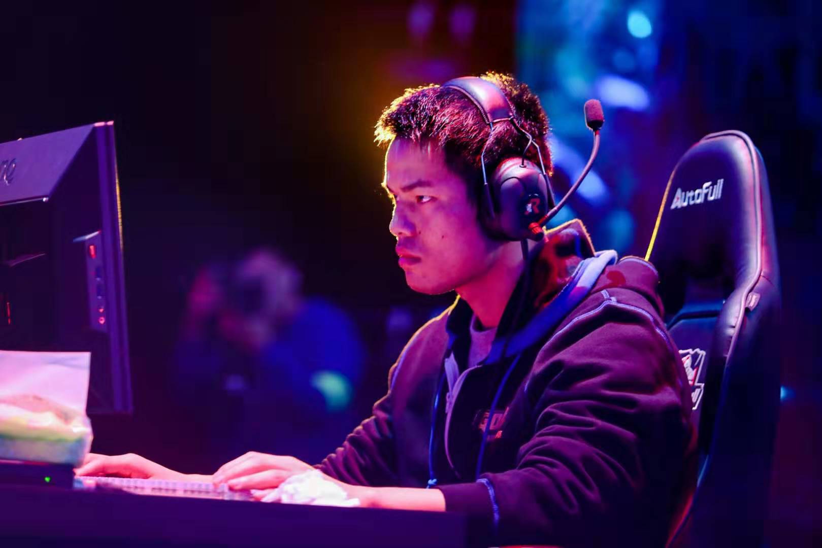 贡献的完美 贡献的完美